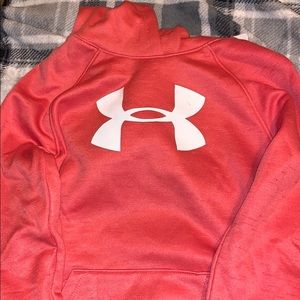 Under armour sweat shirt
